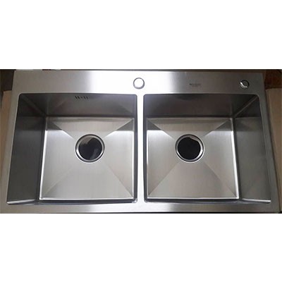 Chậu rửa bát KOENIC KE 820 LUXURY (820x450)