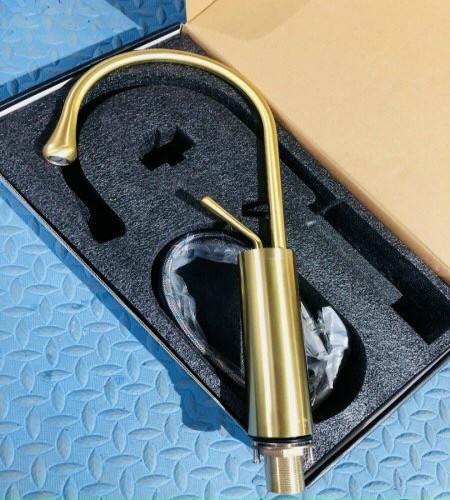 Vòi chậu lavabo mạ màu vàng MK-480G