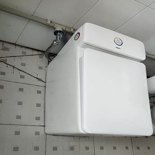 Bồn cầu không két nước Moonoah MN-1599