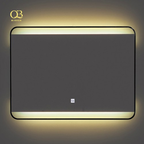 Gương phòng tắm đèn led QB-QL930V (800x600mm)