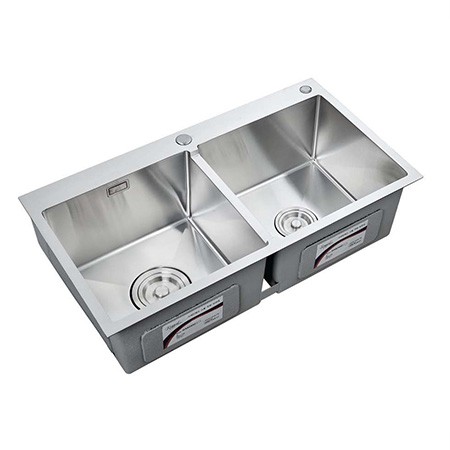 Chậu rửa bát 2 hố cân Royal Join SA8245Z (82x45cm)