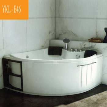 Bồn tắm massage màu Govern YKL-E46 (1410x1390x670 mm)