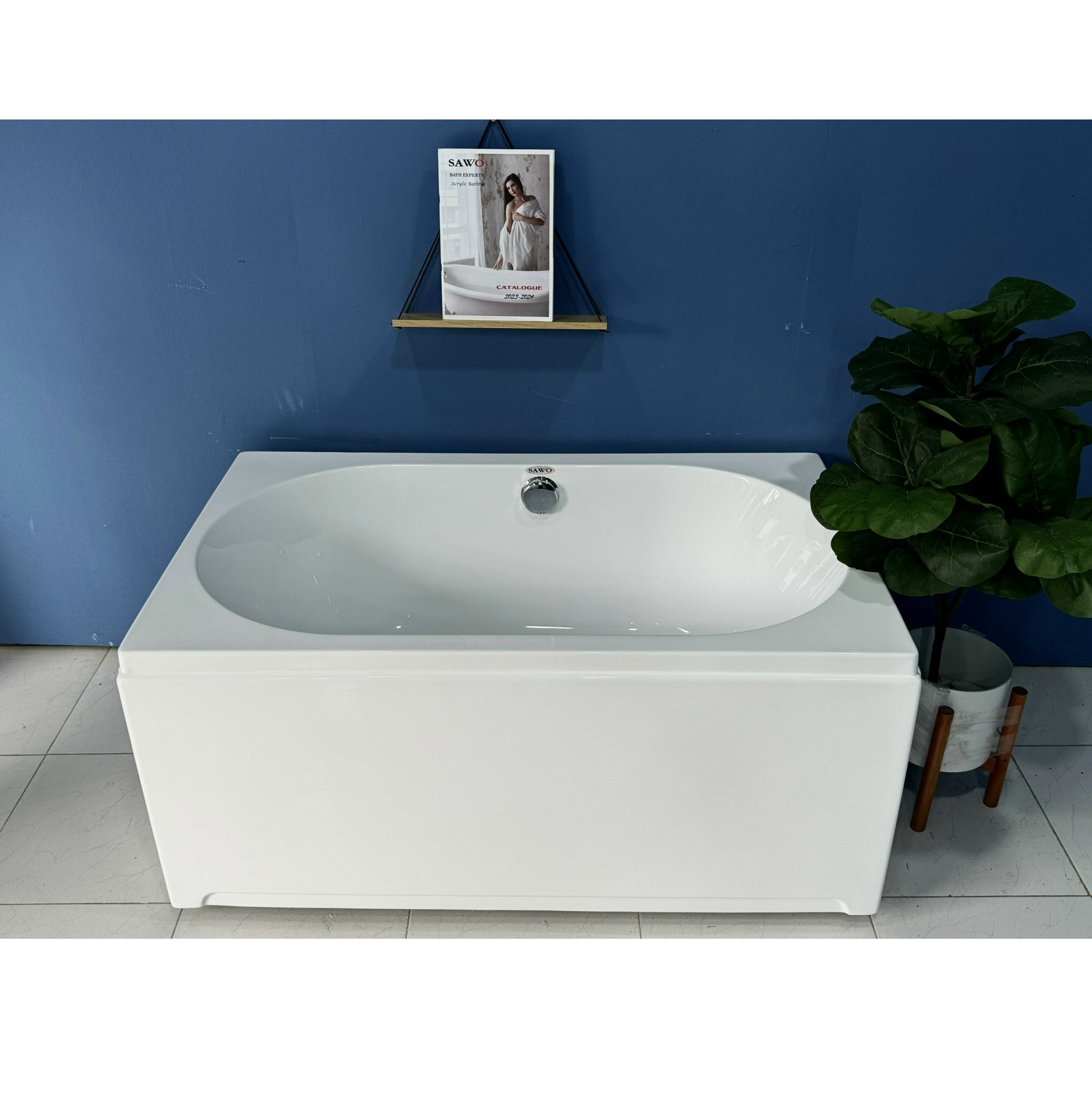 Bồn tắm ngâm đặt sàn hình elip SAWO SW5716E (Acrylic-1605x780x590mm) - Image 6