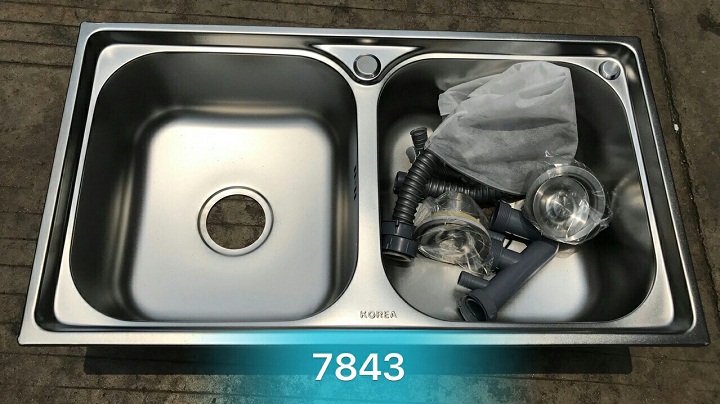 Chậu rửa bát giá rẻ đúc liền khối 2 hố lệch Korea TP-H-7243-1 (720x430) - Image 3