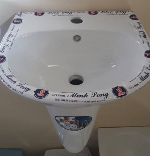 Chậu rửa lavabo 3 lỗ giá siêu rẻ Vimisco C284 - Image 6