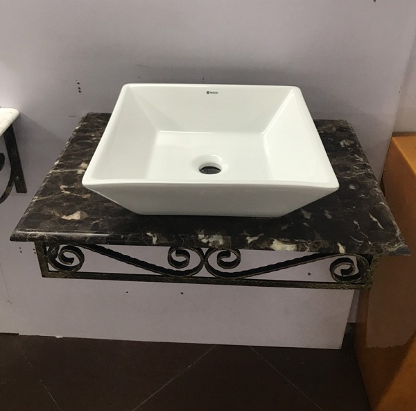 Chậu rửa lavabo màu đen âm bàn hình vuông Miken MKC-00225B-1 (600x400mm) - Image 4