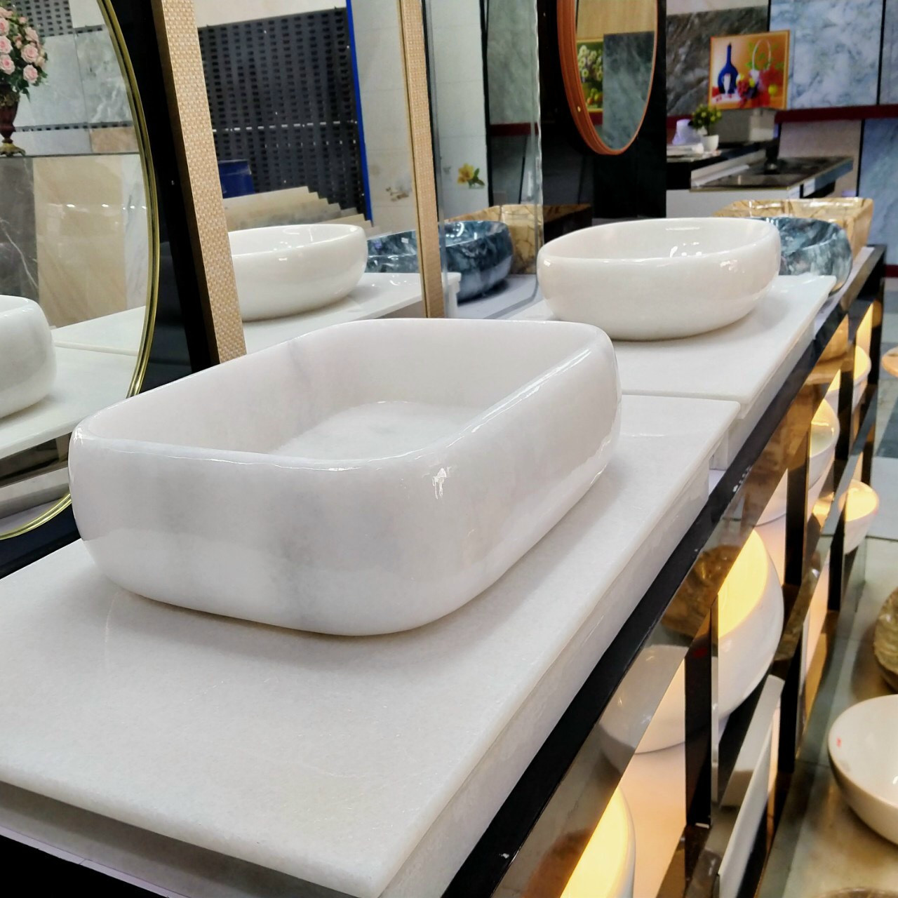 Chậu rửa lavabo nghệ thuật mạ vàng Miken MKC-B62G - Image 3
