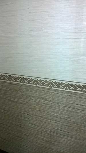 Gạch ốp vệ sinh 30x60 theo bộ 6831 - Image 4