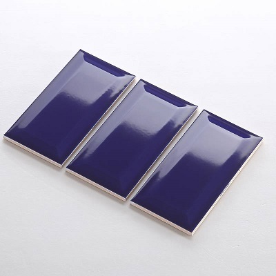 Gạch thẻ ốp tường màu trắng mờ vát 100x300 M1300XY - Image 3