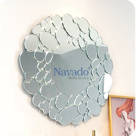 Gương phòng tắm nghệ thuật Navado Queen Mirror (86x86cm)