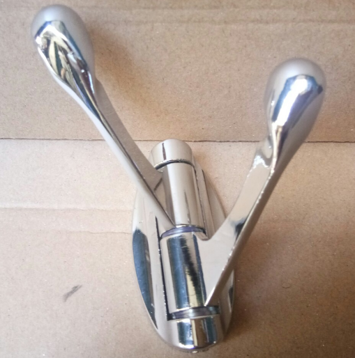 Móc áo 2 chạc HL2C