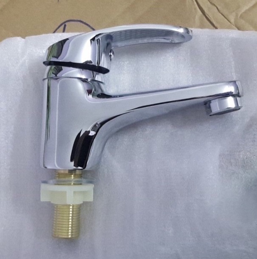 Vòi chậu lavabo mạ đen tay vàng giá rẻ HM-210308BG (18cm và 30cm) - Image 5