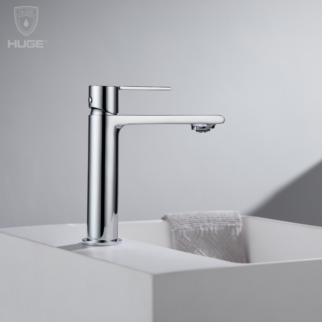 Vòi chậu rửa mặt lavabo màu đen Huge H-6900VB - Image 3