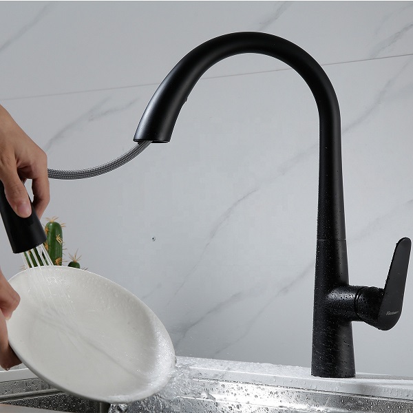 Vòi rửa bát nóng lạnh kết hợp vòi RO Miken MK-2028ROBL (đặt hàng 7-10 ngày) - Image 4